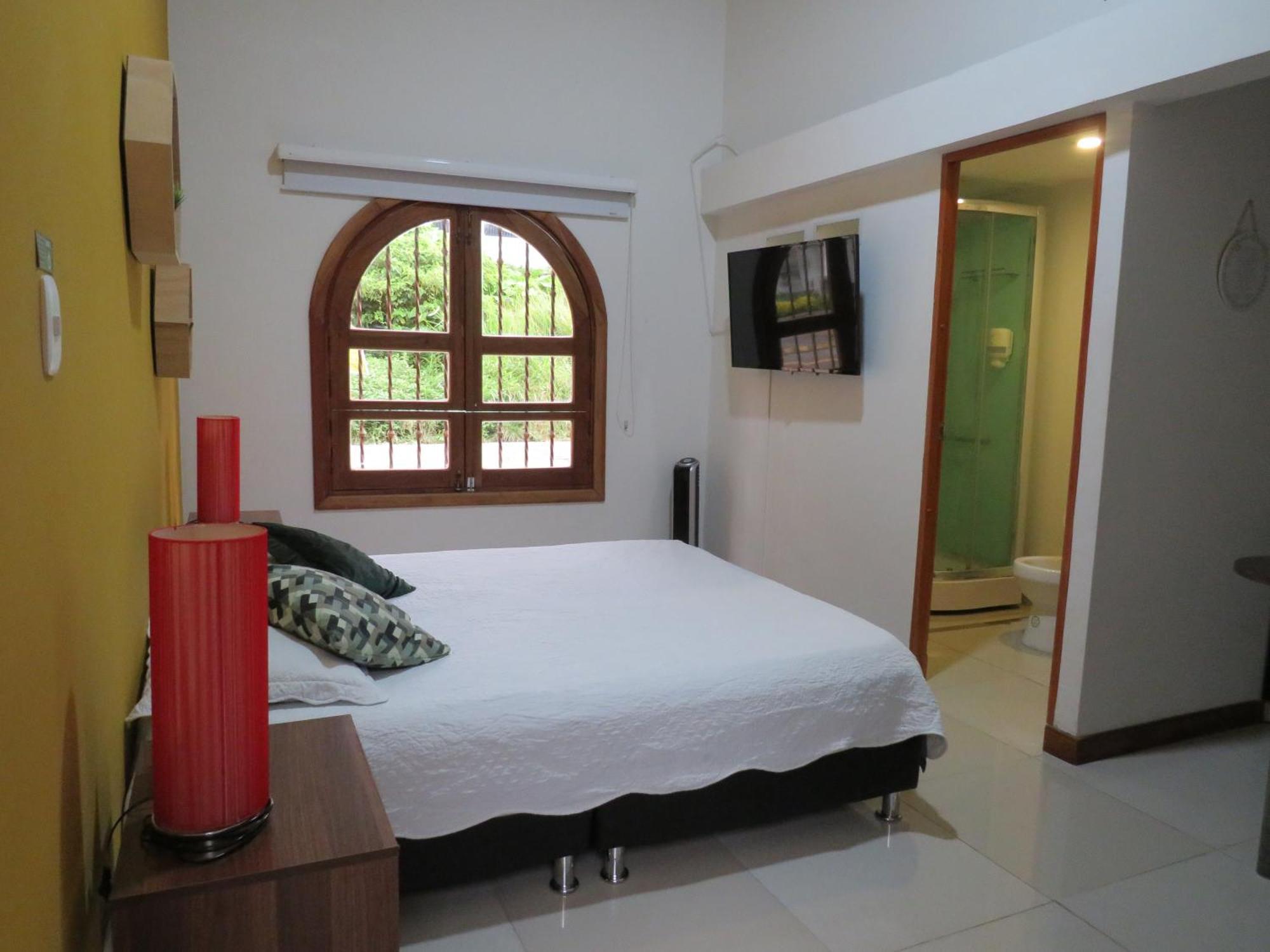 Albore Hostal เปเรย์รา ภายนอก รูปภาพ